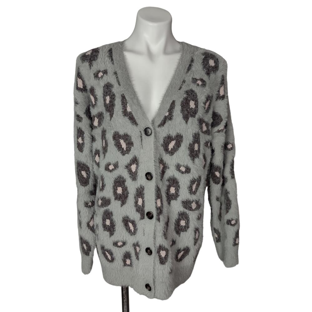 Hem & Thread Animal Print Button Up Cardigan Sweater Leopard Cheetah Cozy Size M